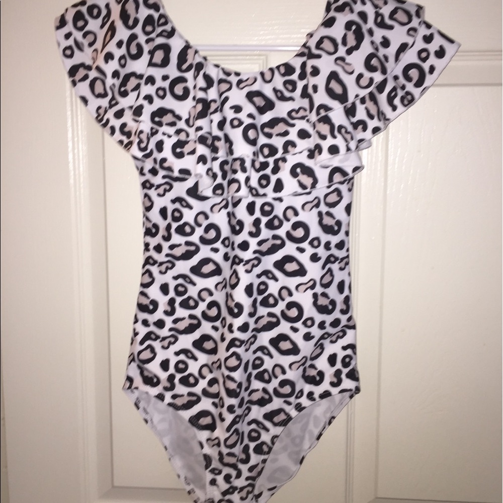 Women’s swim suit